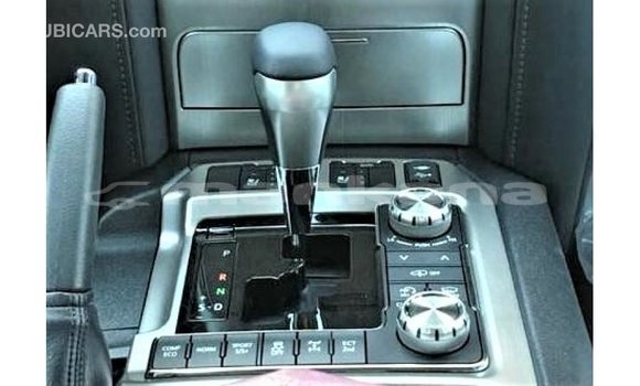 Buy Import Toyota Land Cruiser Black Car in Import - Dubai in Abhasia Buy Import Toyota Land Cruiser Black Car in Import - Dubai in Abhasia