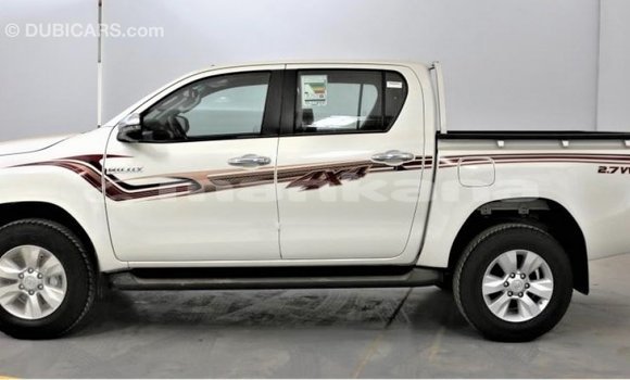 Buy Import Toyota Hilux White Car in Import - Dubai in Abhasia Buy Import Toyota Hilux White Car in Import - Dubai in Abhasia