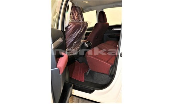 Buy Import Toyota Hilux White Car in Import - Dubai in Abhasia Buy Import Toyota Hilux White Car in Import - Dubai in Abhasia