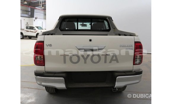 Buy Import Toyota Hilux White Car in Import - Dubai in Abhasia Buy Import Toyota Hilux White Car in Import - Dubai in Abhasia