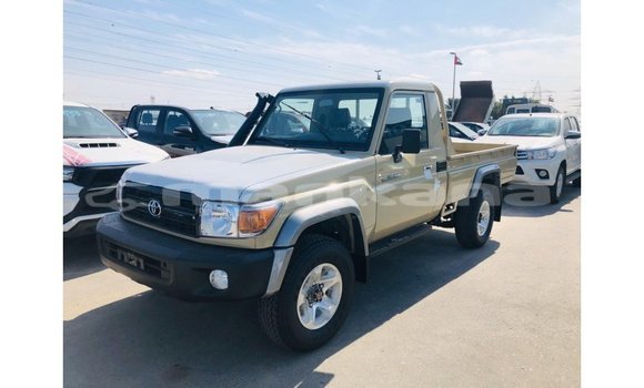 Buy Import Toyota Land Cruiser Beige Car in Import - Dubai in Abhasia Buy Import Toyota Land Cruiser Beige Car in Import - Dubai in Abhasia