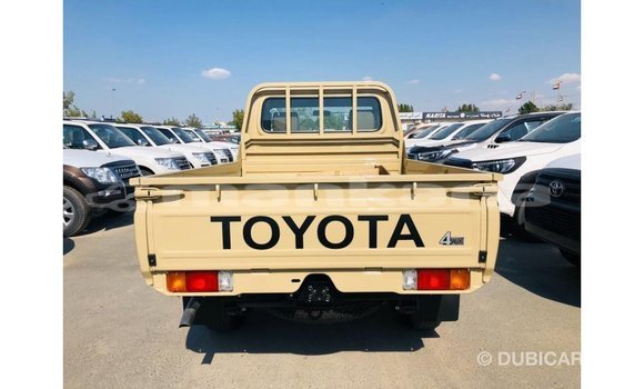 Buy Import Toyota Land Cruiser Beige Car in Import - Dubai in Abhasia Buy Import Toyota Land Cruiser Beige Car in Import - Dubai in Abhasia