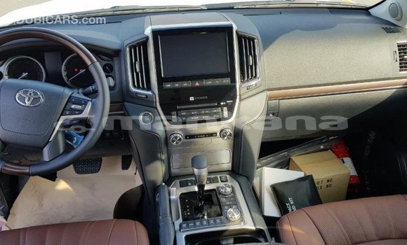 Buy Import Toyota Land Cruiser Black Car in Import - Dubai in Abhasia Buy Import Toyota Land Cruiser Black Car in Import - Dubai in Abhasia