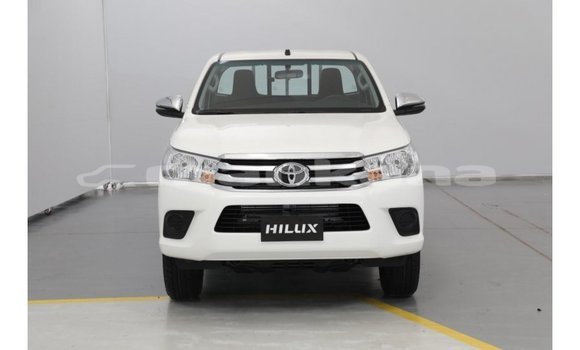 Buy Import Toyota Hilux White Car in Import - Dubai in Abhasia
