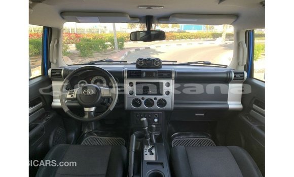 Buy Import Toyota FJ Cruiser Blue Car in Import - Dubai in Abhasia Buy Import Toyota FJ Cruiser Blue Car in Import - Dubai in Abhasia