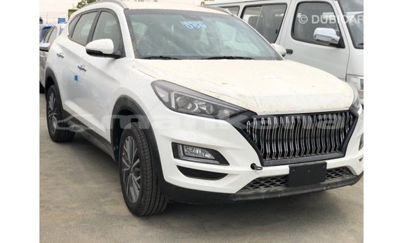 Buy Import Hyundai Tucson White Car in Import - Dubai in Abhasia Buy Import Hyundai Tucson White Car in Import - Dubai in Abhasia
