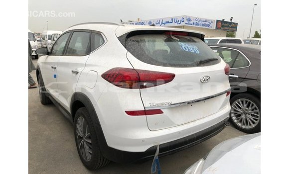 Buy Import Hyundai Tucson White Car in Import - Dubai in Abhasia Buy Import Hyundai Tucson White Car in Import - Dubai in Abhasia