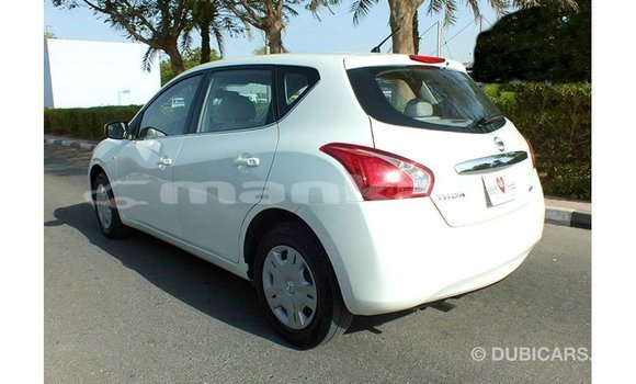 Buy Import Nissan Tiida White Car in Import - Dubai in Abhasia Buy Import Nissan Tiida White Car in Import - Dubai in Abhasia