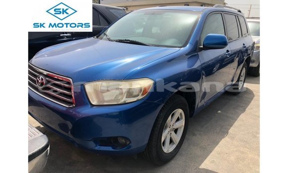 Buy Import Toyota Highlander Blue Car in Import - Dubai in Abhasia