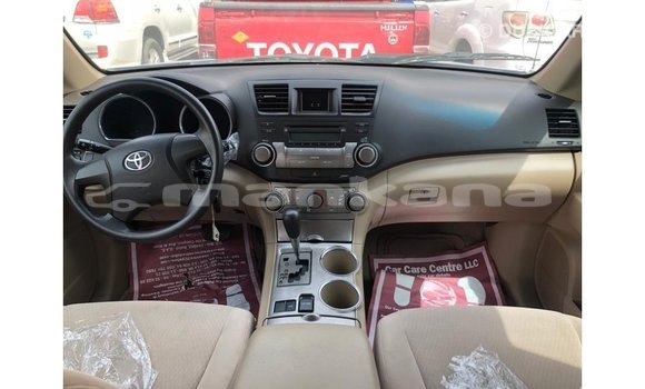 Buy Import Toyota Highlander Blue Car in Import - Dubai in Abhasia Buy Import Toyota Highlander Blue Car in Import - Dubai in Abhasia