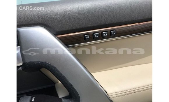 Buy Import Toyota Land Cruiser White Car in Import - Dubai in Abhasia Buy Import Toyota Land Cruiser White Car in Import - Dubai in Abhasia