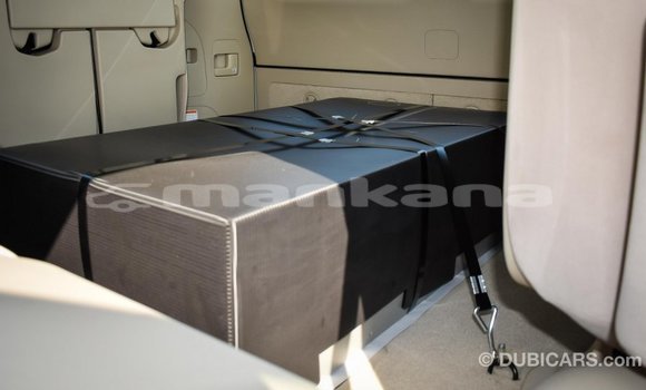 Buy Import Toyota Land Cruiser White Car in Import - Dubai in Abhasia Buy Import Toyota Land Cruiser White Car in Import - Dubai in Abhasia