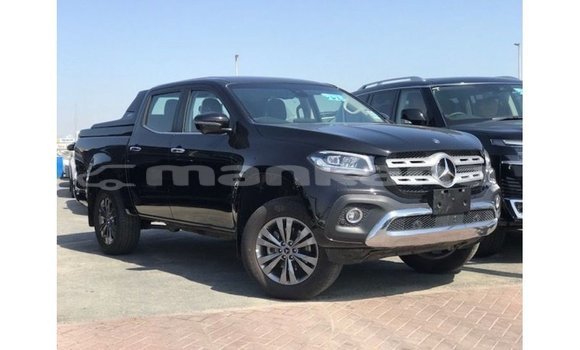 Buy Import Mercedes-Benz 250 Black Car in Import - Dubai in Abhasia