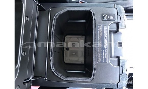 Buy Import Toyota Land Cruiser White Car in Import - Dubai in Abhasia Buy Import Toyota Land Cruiser White Car in Import - Dubai in Abhasia