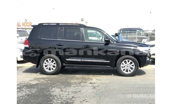 Buy Import Toyota Land Cruiser Black Car in Import - Dubai in Abhasia Buy Import Toyota Land Cruiser Black Car in Import - Dubai in Abhasia