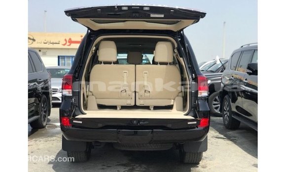 Buy Import Toyota Land Cruiser Black Car in Import - Dubai in Abhasia Buy Import Toyota Land Cruiser Black Car in Import - Dubai in Abhasia