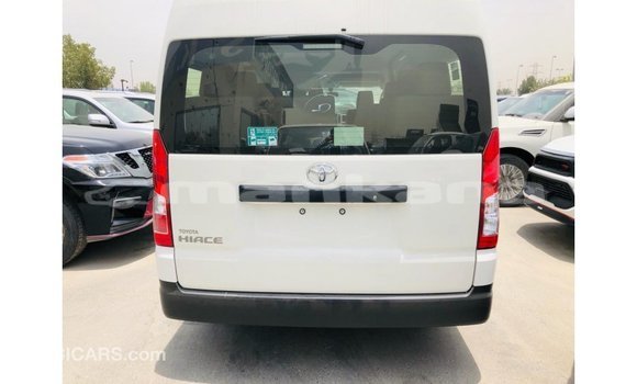 Buy Import Toyota Hiace White Car in Import - Dubai in Abhasia Buy Import Toyota Hiace White Car in Import - Dubai in Abhasia