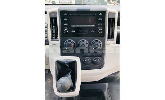 Buy Import Toyota Hiace White Car in Import - Dubai in Abhasia Buy Import Toyota Hiace White Car in Import - Dubai in Abhasia
