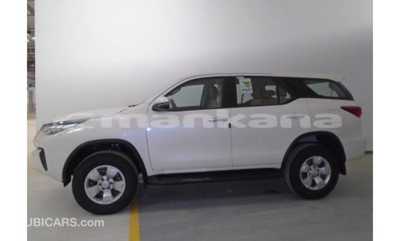Buy Import Toyota Fortuner White Car in Import - Dubai in Abhasia Buy Import Toyota Fortuner White Car in Import - Dubai in Abhasia