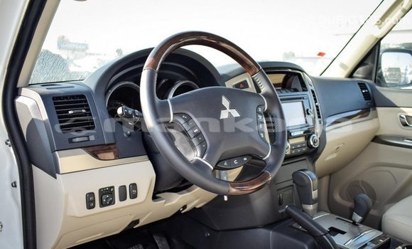 Buy Import Mitsubishi Pajero White Car in Import - Dubai in Abhasia Buy Import Mitsubishi Pajero White Car in Import - Dubai in Abhasia