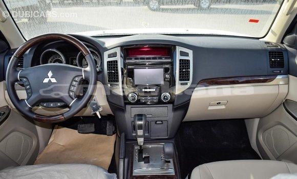 Buy Import Mitsubishi Pajero White Car in Import - Dubai in Abhasia Buy Import Mitsubishi Pajero White Car in Import - Dubai in Abhasia