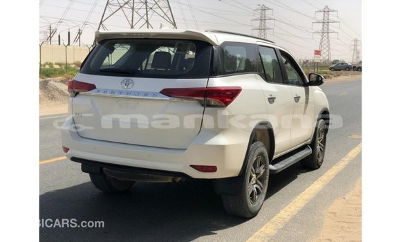 Buy Import Toyota Fortuner White Car in Import - Dubai in Abhasia Buy Import Toyota Fortuner White Car in Import - Dubai in Abhasia