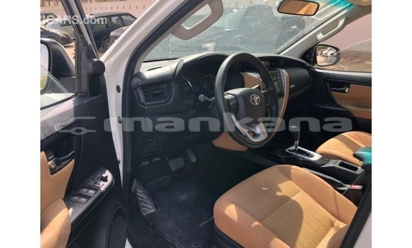 Buy Import Toyota Fortuner White Car in Import - Dubai in Abhasia Buy Import Toyota Fortuner White Car in Import - Dubai in Abhasia