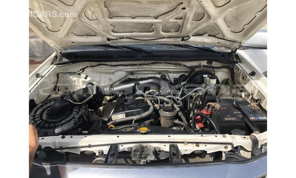 Buy Import Toyota Hilux White Car in Import - Dubai in Abhasia Buy Import Toyota Hilux White Car in Import - Dubai in Abhasia