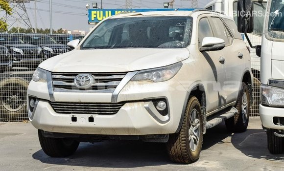 Buy Import Toyota Fortuner White Car in Import - Dubai in Abhasia Buy Import Toyota Fortuner White Car in Import - Dubai in Abhasia