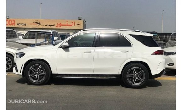 Buy Import Mercedes-Benz GLE White Car in Import - Dubai in Abhasia Buy Import Mercedes-Benz GLE White Car in Import - Dubai in Abhasia