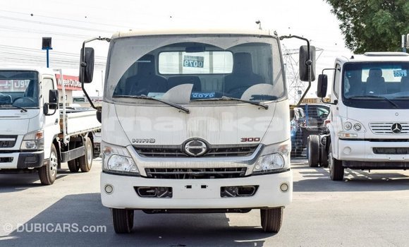 Buy Import Hino 300 Series White Truck in Import - Dubai in Abhasia Buy Import Hino 300 Series White Truck in Import - Dubai in Abhasia
