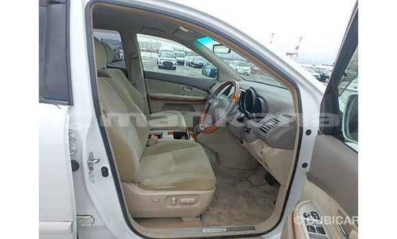 Buy Import Toyota Harrier White Car in Import - Dubai in Abhasia Buy Import Toyota Harrier White Car in Import - Dubai in Abhasia