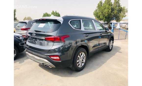 Buy Import Hyundai Santa Fe Green Car in Import - Dubai in Abhasia Buy Import Hyundai Santa Fe Green Car in Import - Dubai in Abhasia