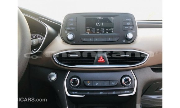 Buy Import Hyundai Santa Fe White Car in Import - Dubai in Abhasia Buy Import Hyundai Santa Fe White Car in Import - Dubai in Abhasia