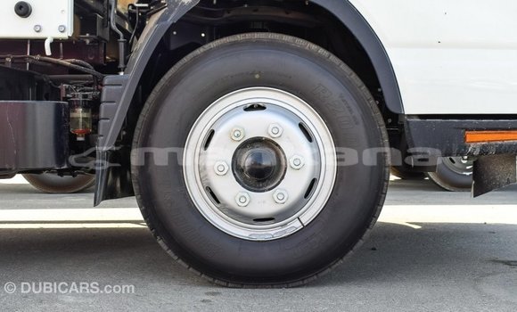 Buy Import Mitsubishi Carisma White Car in Import - Dubai in Abhasia Buy Import Mitsubishi Carisma White Car in Import - Dubai in Abhasia