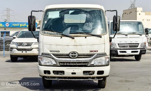 Buy Import Hino 300 Series White Truck in Import - Dubai in Abhasia Buy Import Hino 300 Series White Truck in Import - Dubai in Abhasia