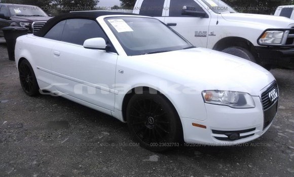 Buy Used Audi A4 White Car in Tbilisi in Tbilisi