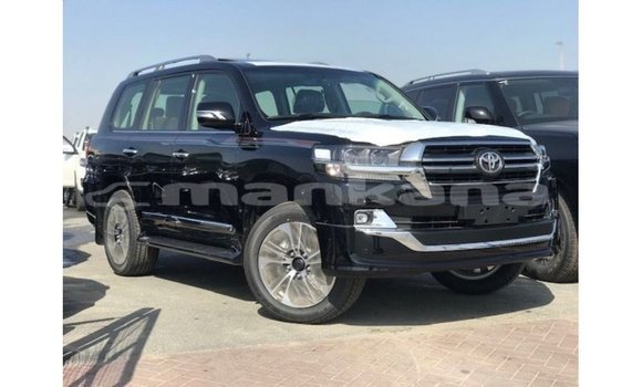 Buy Import Toyota Land Cruiser Black Car in Import - Dubai in Abhasia