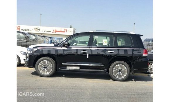 Buy Import Toyota Land Cruiser Black Car in Import - Dubai in Abhasia Buy Import Toyota Land Cruiser Black Car in Import - Dubai in Abhasia