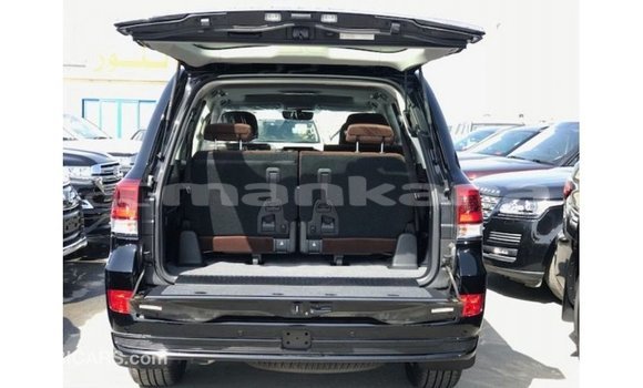 Buy Import Toyota Land Cruiser Black Car in Import - Dubai in Abhasia Buy Import Toyota Land Cruiser Black Car in Import - Dubai in Abhasia