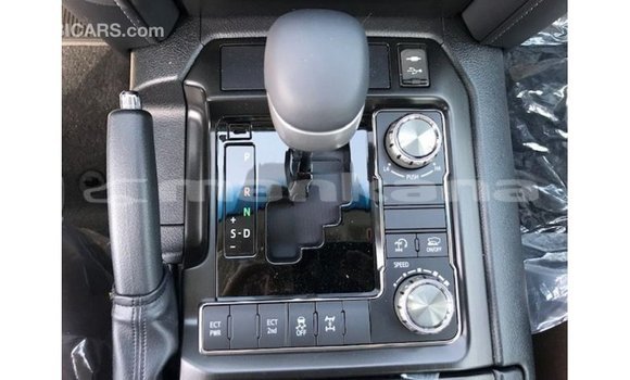 Buy Import Toyota Land Cruiser Black Car in Import - Dubai in Abhasia Buy Import Toyota Land Cruiser Black Car in Import - Dubai in Abhasia