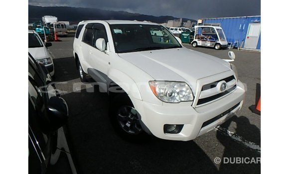Buy Import Toyota Hilux White Car in Import - Dubai in Abhasia Buy Import Toyota Hilux White Car in Import - Dubai in Abhasia