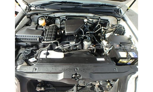 Buy Import Toyota Hilux White Car in Import - Dubai in Abhasia Buy Import Toyota Hilux White Car in Import - Dubai in Abhasia