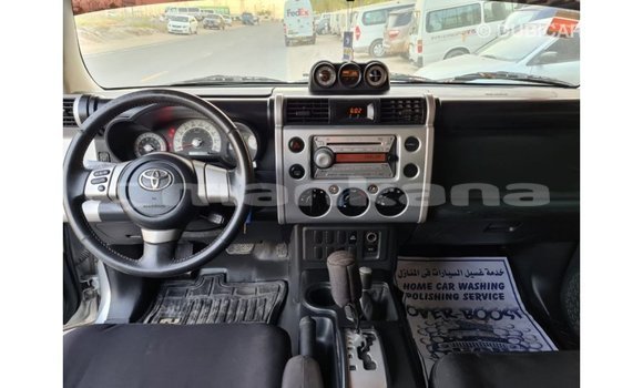 Buy Import Toyota FJ Cruiser Other Car in Import - Dubai in Abhasia Buy Import Toyota FJ Cruiser Other Car in Import - Dubai in Abhasia