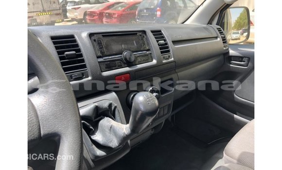 Buy Import Toyota Hiace White Car in Import - Dubai in Abhasia Buy Import Toyota Hiace White Car in Import - Dubai in Abhasia