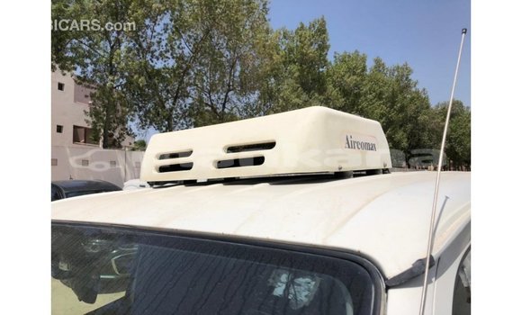 Buy Import Toyota Hiace White Car in Import - Dubai in Abhasia Buy Import Toyota Hiace White Car in Import - Dubai in Abhasia