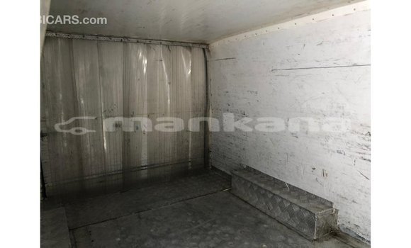 Buy Import Toyota Hiace White Car in Import - Dubai in Abhasia Buy Import Toyota Hiace White Car in Import - Dubai in Abhasia