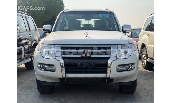Buy Import Mitsubishi Pajero Black Car in Import - Dubai in Abhasia Buy Import Mitsubishi Pajero Black Car in Import - Dubai in Abhasia