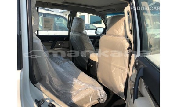 Buy Import Mitsubishi Pajero Black Car in Import - Dubai in Abhasia Buy Import Mitsubishi Pajero Black Car in Import - Dubai in Abhasia