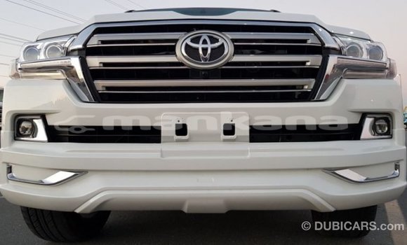 Buy Import Toyota Land Cruiser White Car in Import - Dubai in Abhasia Buy Import Toyota Land Cruiser White Car in Import - Dubai in Abhasia